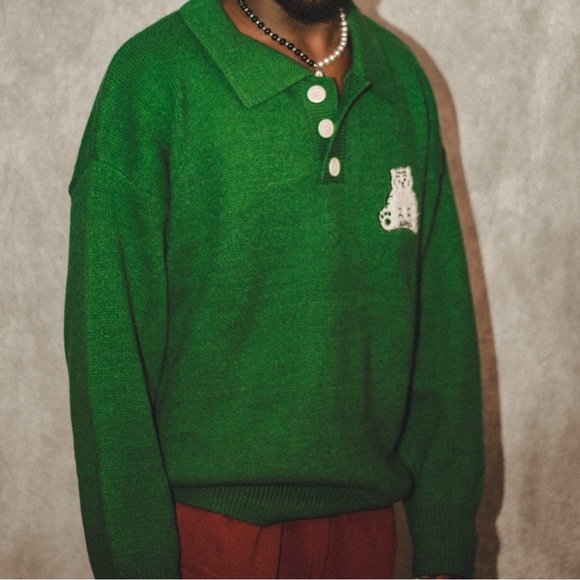 Sweaters- XL,L & M - Picture 3 of 4